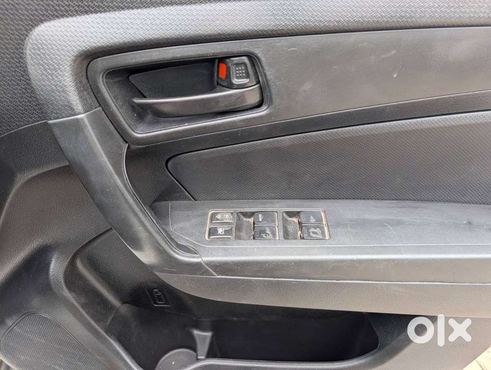 Maruti Suzuki Brezza 1.5 Lxi Smart Hybrid, 2020, Petrol