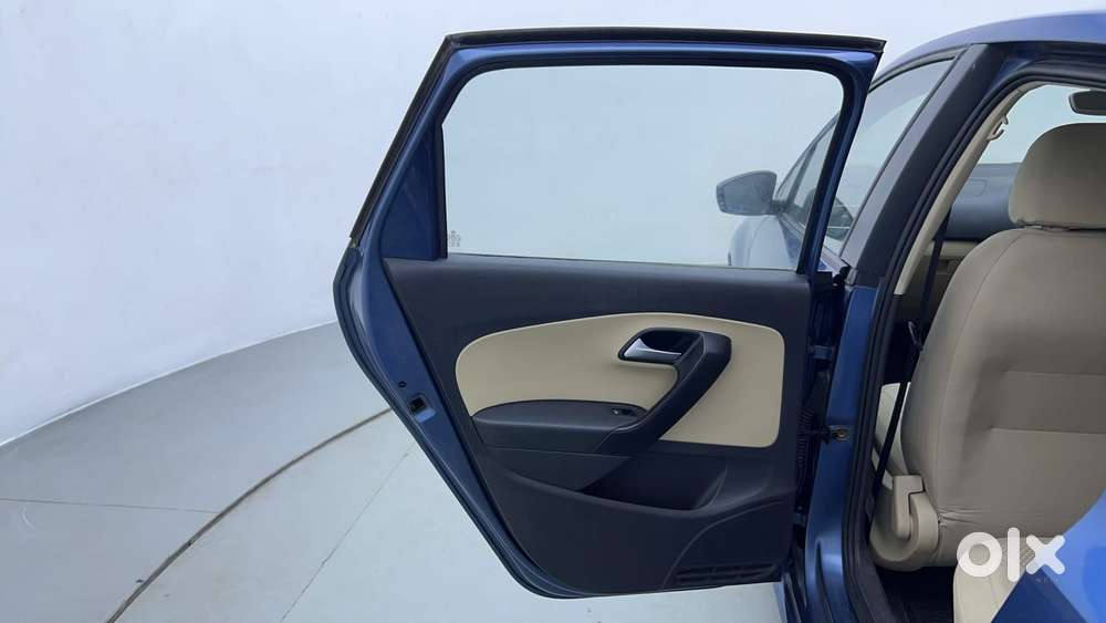 Volkswagen Ameo 1.2 Mpi Highline 16 Alloy, 2016, Petrol