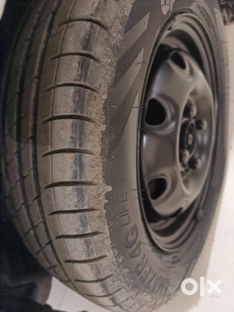 Maruti Suzuki Estilo Lxi Cng Bs-iv, 2014