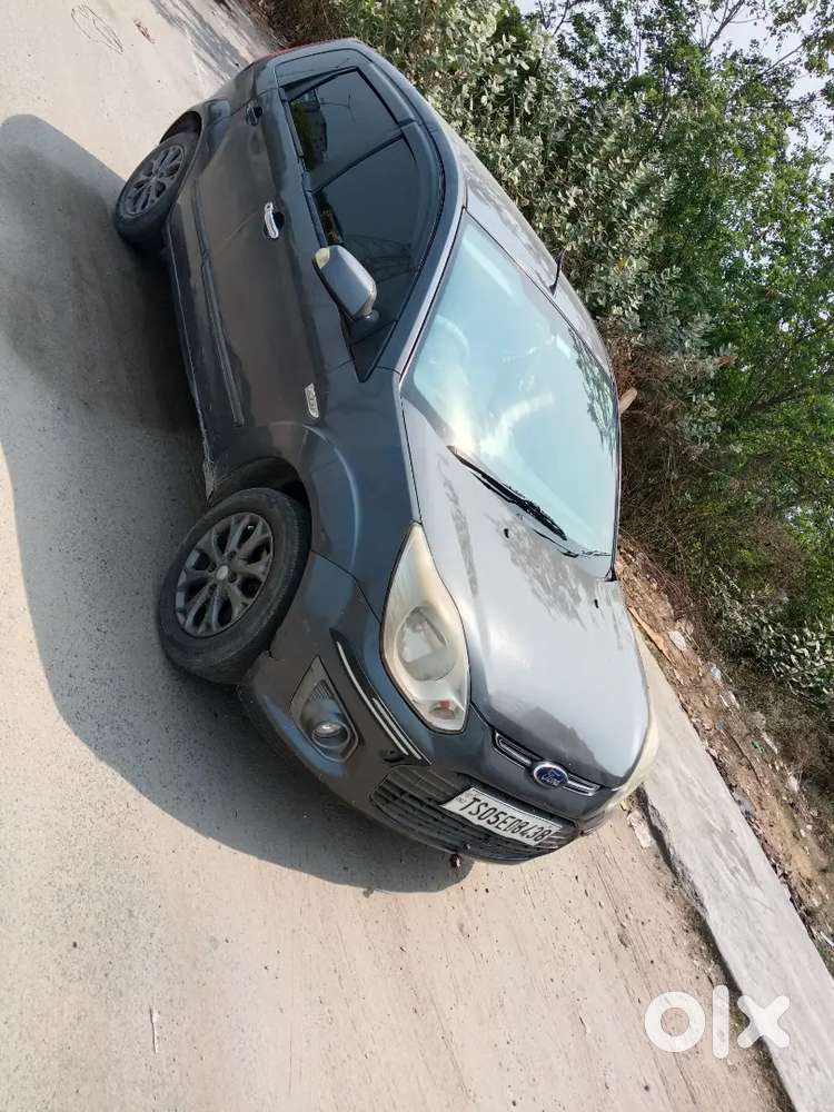 Ford Figo 2015 Petrol Manual