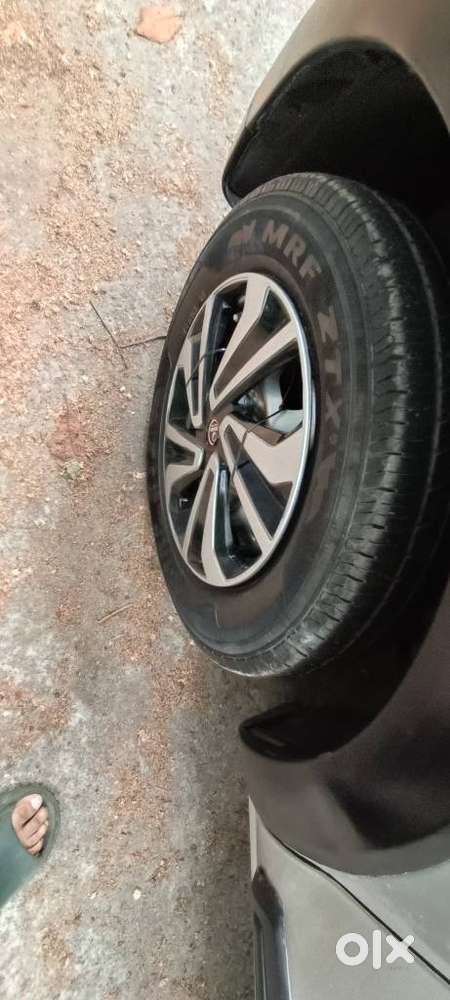 Renault Triber Rxl, 2021, Petrol
