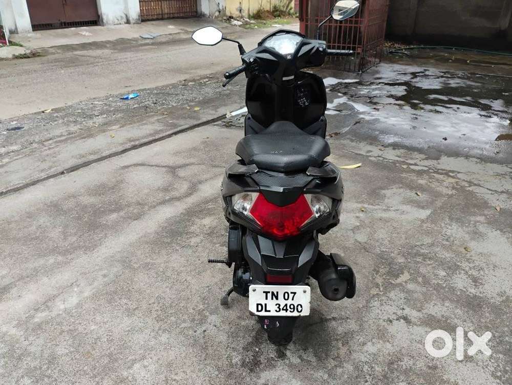 Honda Jazz Base Old, 2025, Petrol