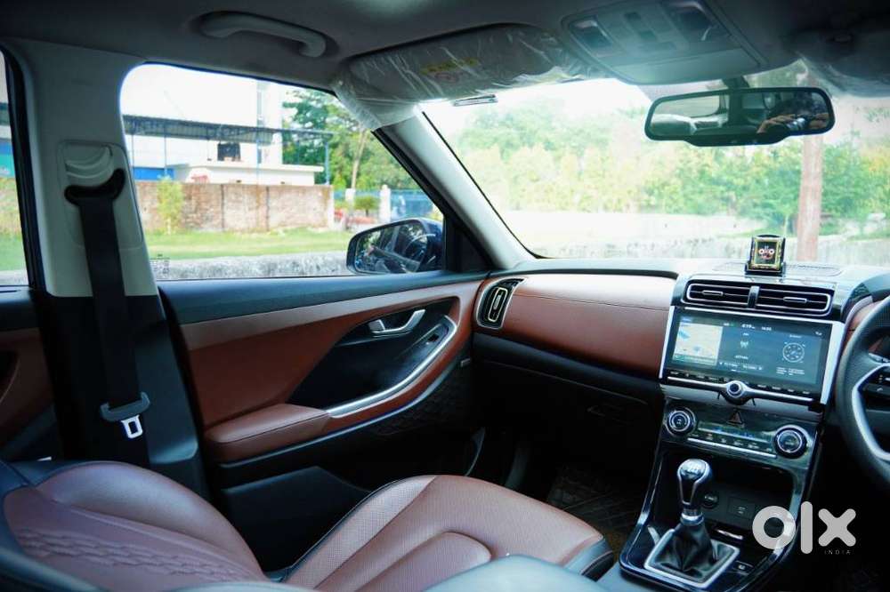 Hyundai Alcazar Platinum 7 Str 1.5 Diesel Adventure, 2023, Diesel