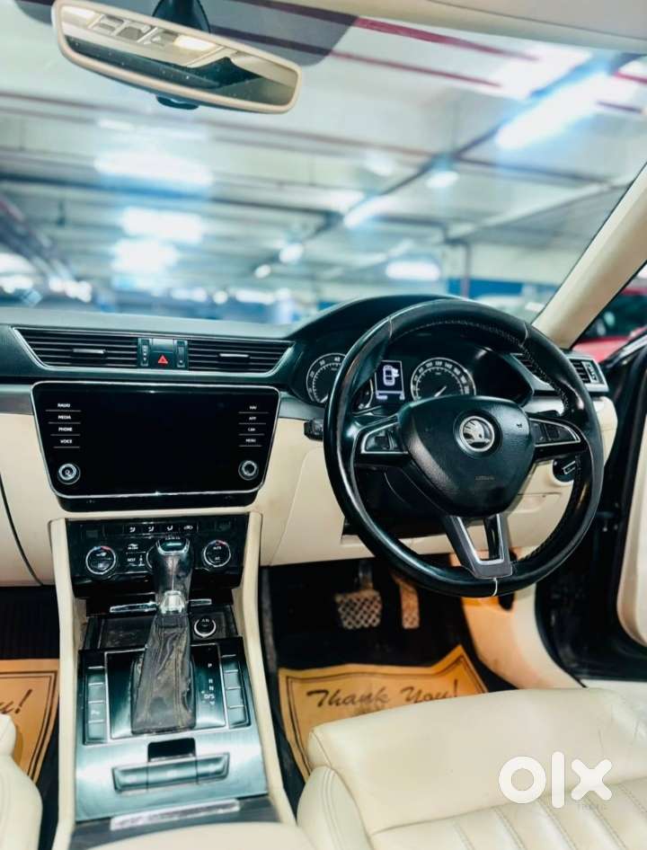 Skoda Superb Style 1.8 Tsi At, 2018, Petrol