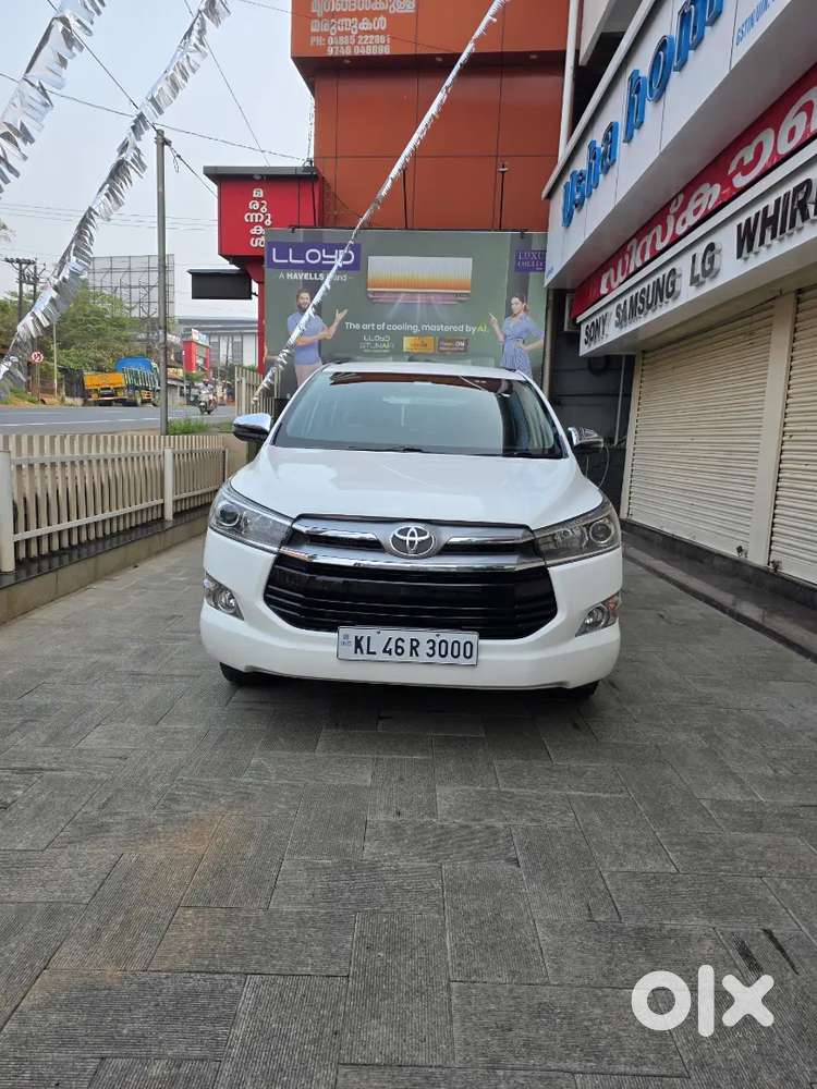 Toyota Innova Crysta 2017 2.8 Zx At 7s 58000km Excellent Condition