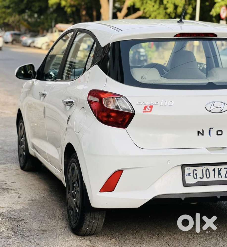 Hyundai Grand I10 Nios Corprate Edition 1.2 At, 2020, Petrol