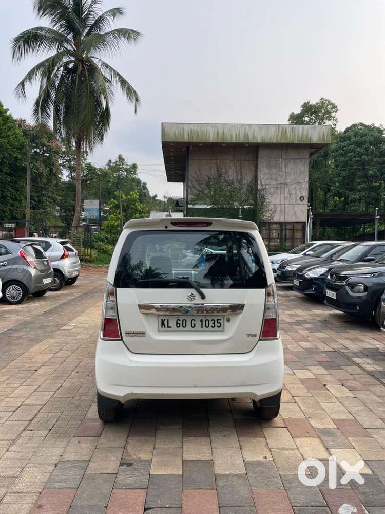 Maruti Suzuki Wagon R Stingray Vxi, 2013, Petrol