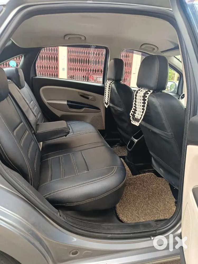 Fiat Linea Emotion Petrol 2014