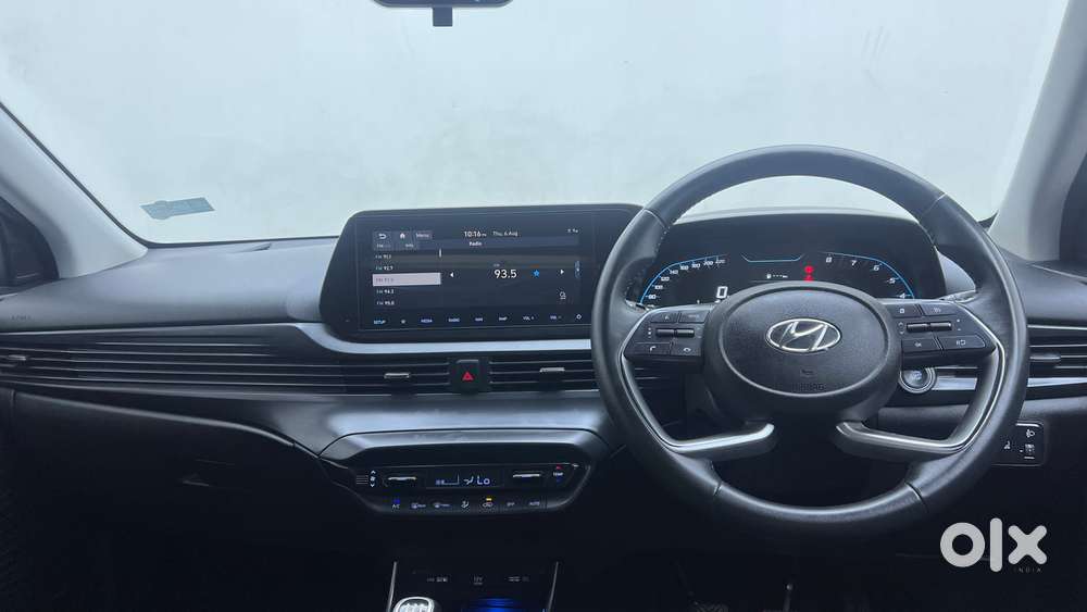 Hyundai I20 Asta (o) 1.2 Mt, 2023, Petrol