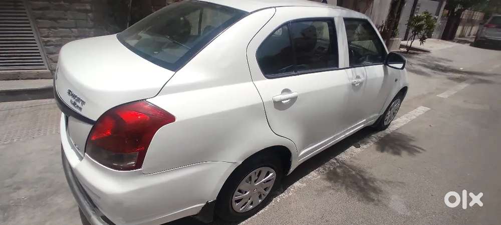 Maruti Suzuki Swift Dzire Tour 2013 Diesel Well Maintained
