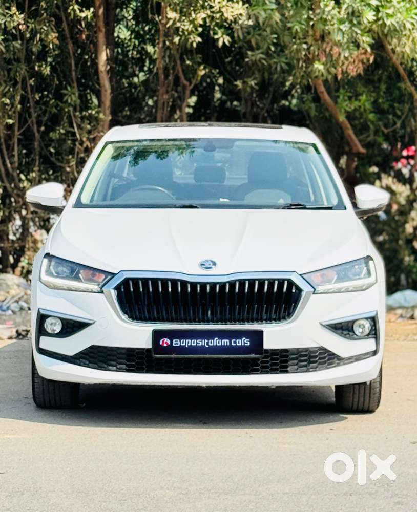 Skoda Slavia 1.0 Tsi Style At, 2023, Petrol