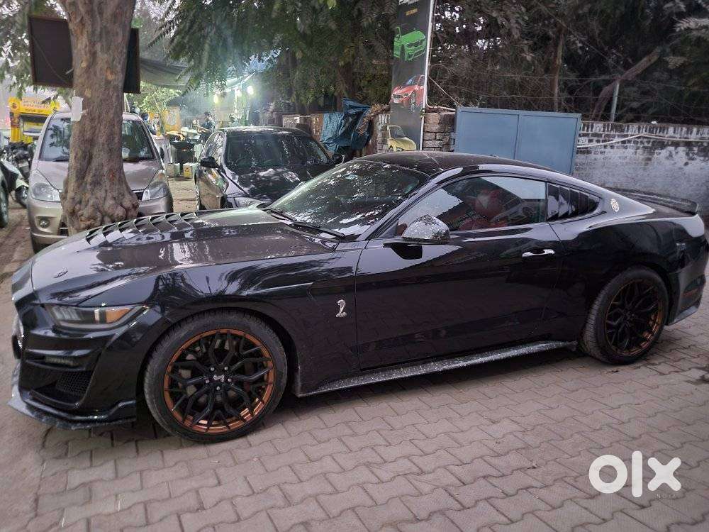 Ford Mustang V8, 2019, Petrol