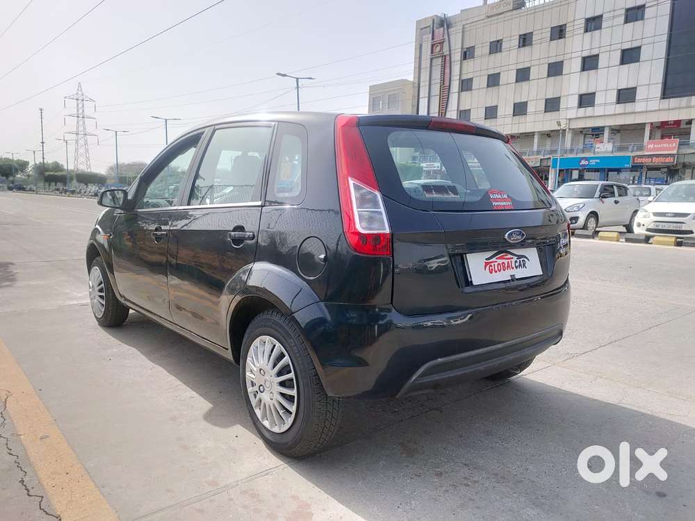 Ford Figo 2010-2012 Petrol Exi, 2013, Petrol