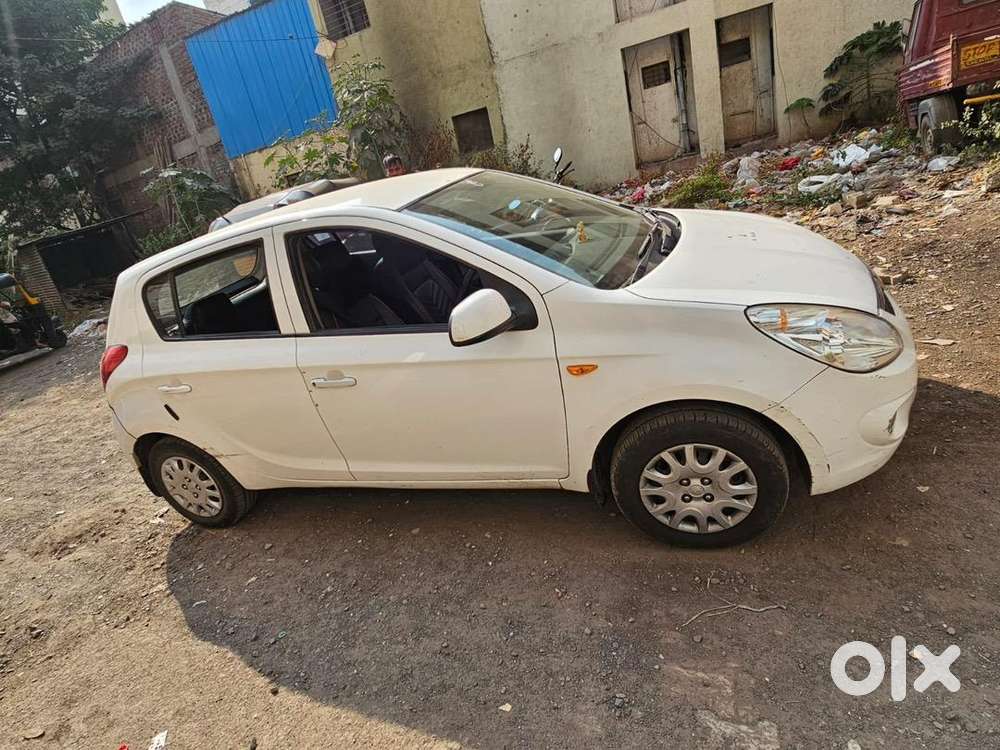 Hyundai Car Diesel 2011