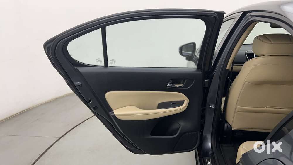 Honda City 1.5 Zx I-vtec Mt, 2022, Petrol