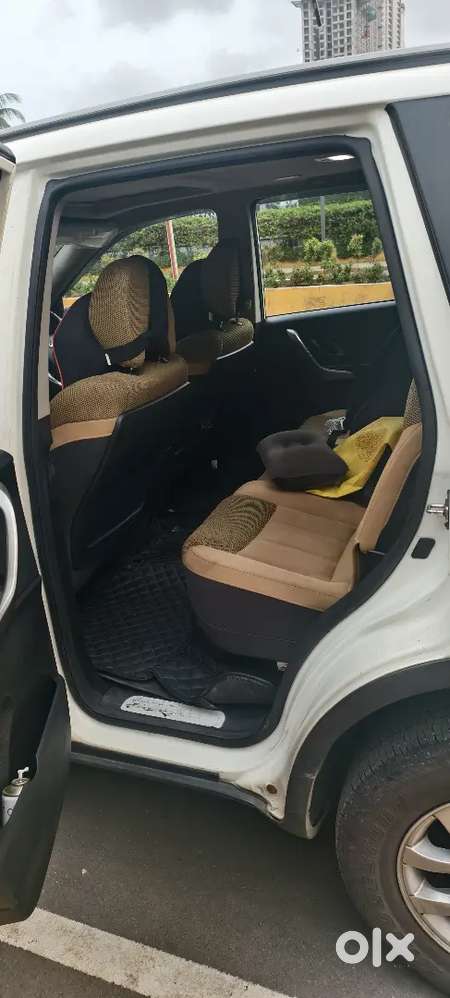 Mahindra Xuv500 (2021)