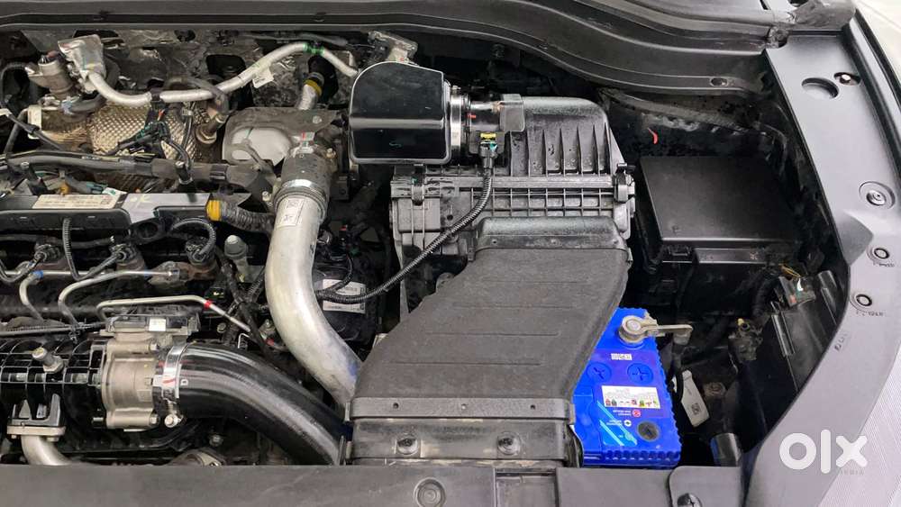 Mahindra Xuv700 2.2 Ax 7 Diesel Mt Luxury Pack Str, 2024, Diesel