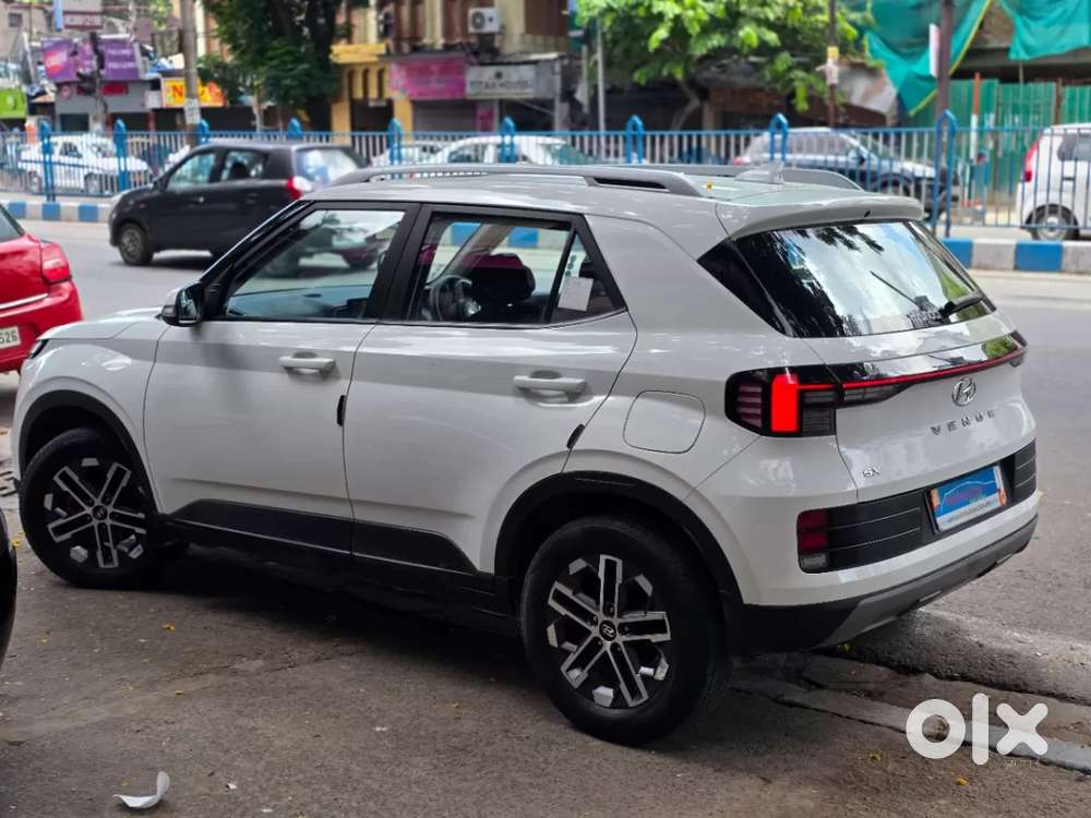 Hyundai Venue [2022-ongoing] 1.5 Crdi Sx, 2023, Diesel