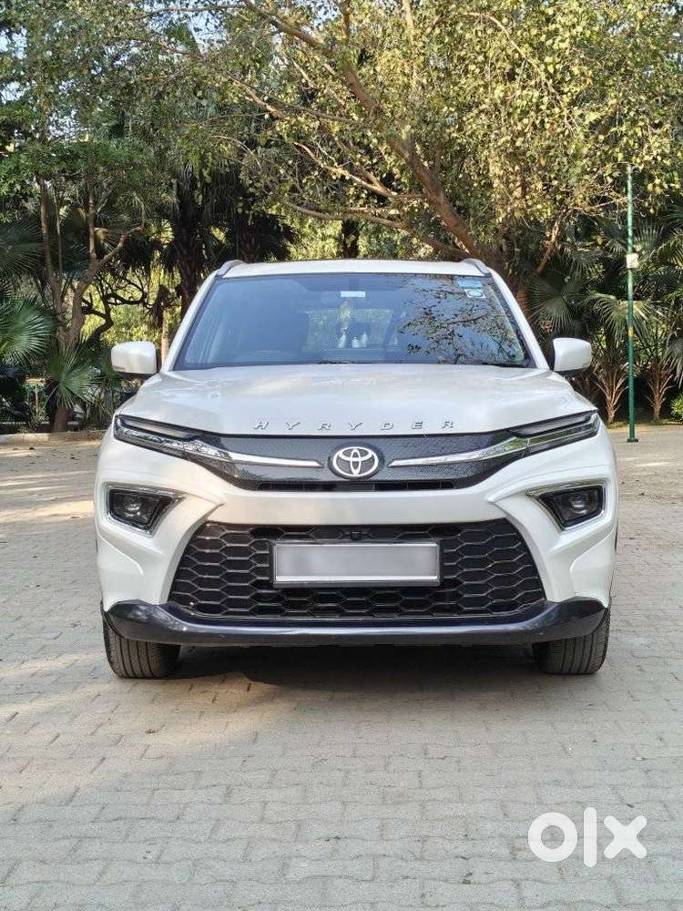 Toyota Urban Cruiser Hyryder 1.5 V Hybrid, 2023, Petrol