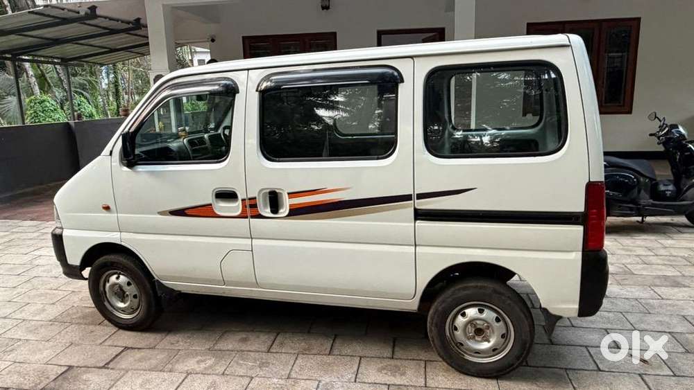 Maruti Suzuki Eeco 2018 Petrol Well Maintained