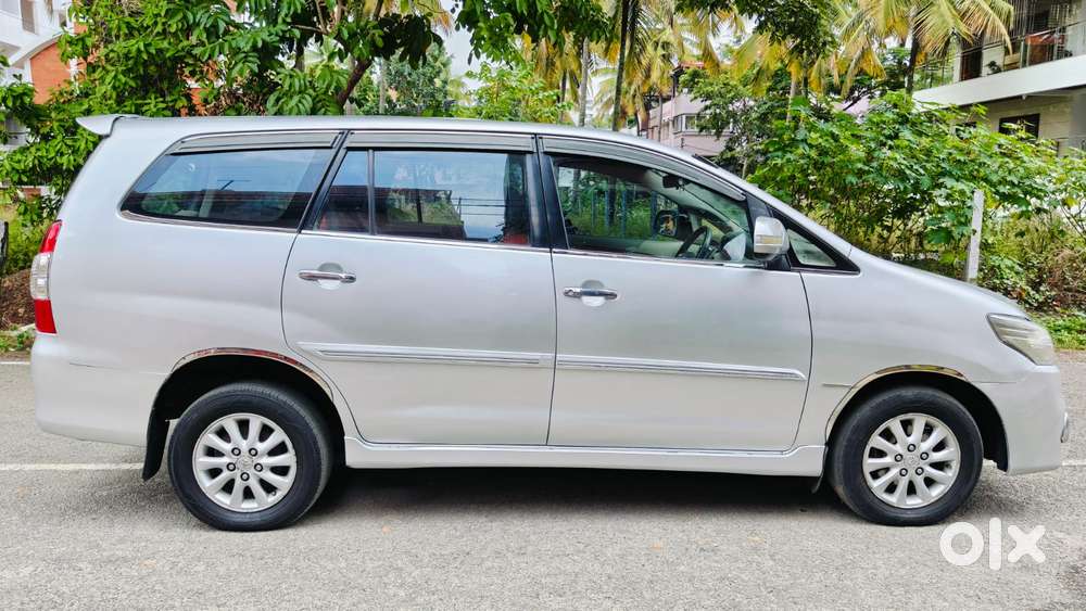 Toyota Innova 2.5 V 7 Str, 2013, Diesel