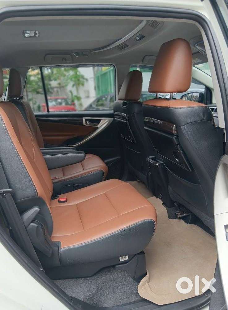 Toyota Innova Crysta 2.4 Z 7 Str, 2022