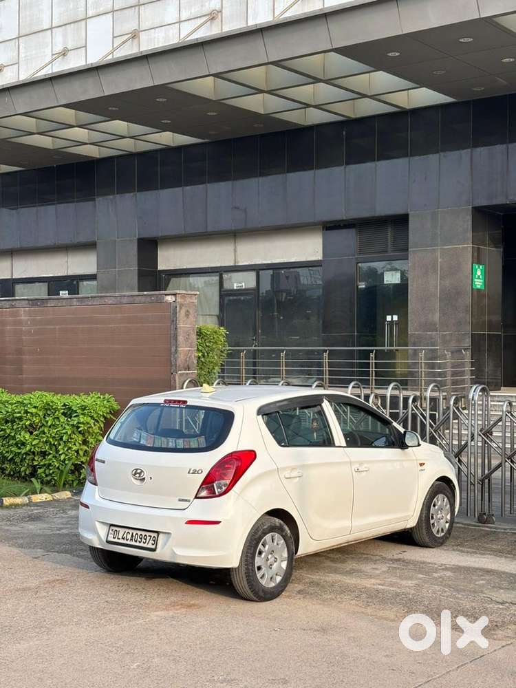 Hyundai I20 Petrol Manual 2013