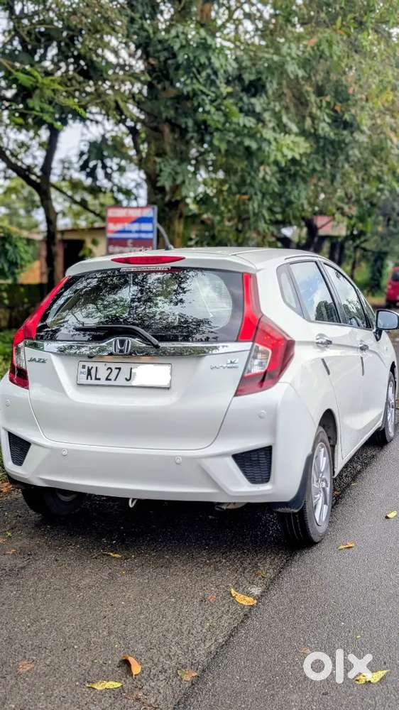 Honda Jazz 2019 Petrol Well Maintained