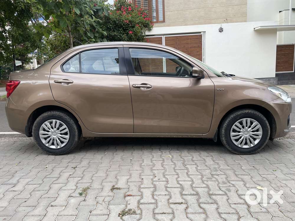 Maruti Suzuki Swift Dzire Vxi Optional, 2018, Petrol