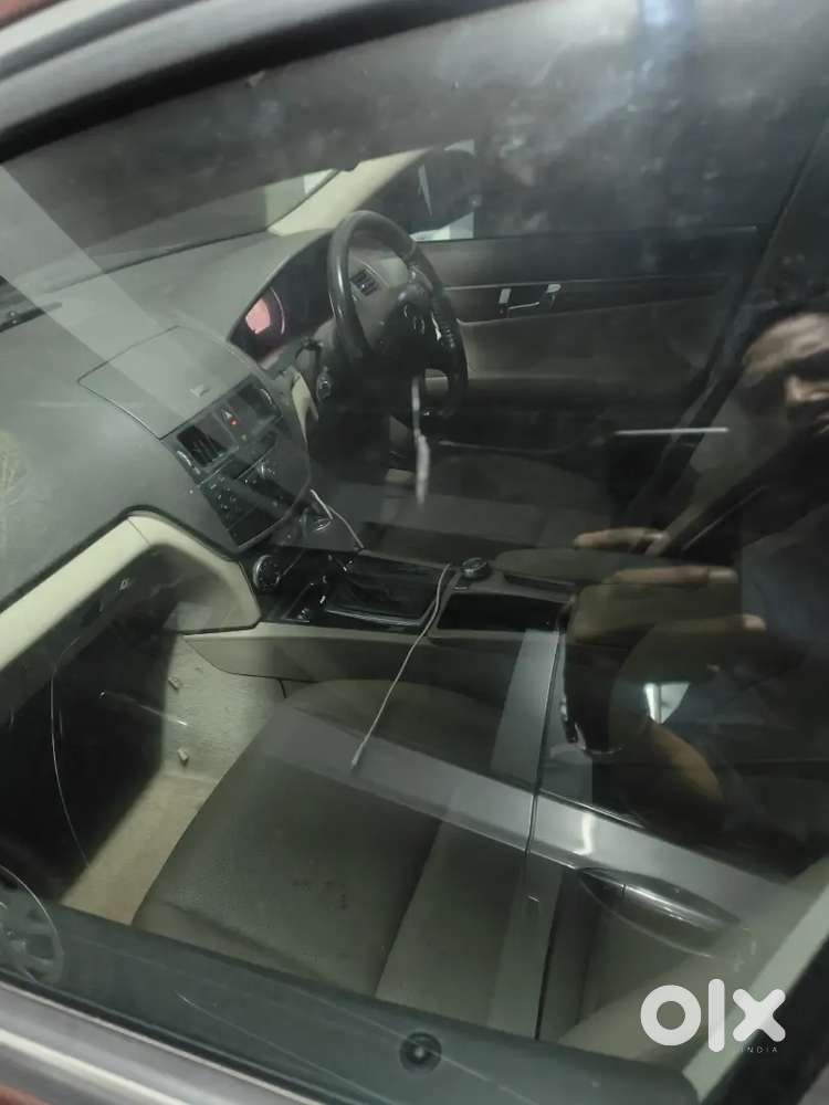 Mercedes-benz C-class 2009