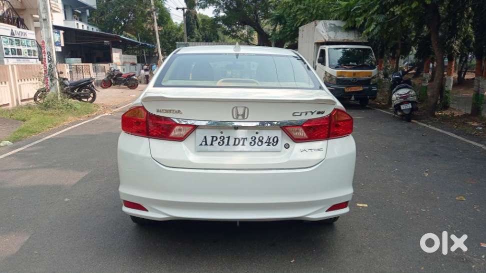 Honda City I-vtec V, 2017, Petrol