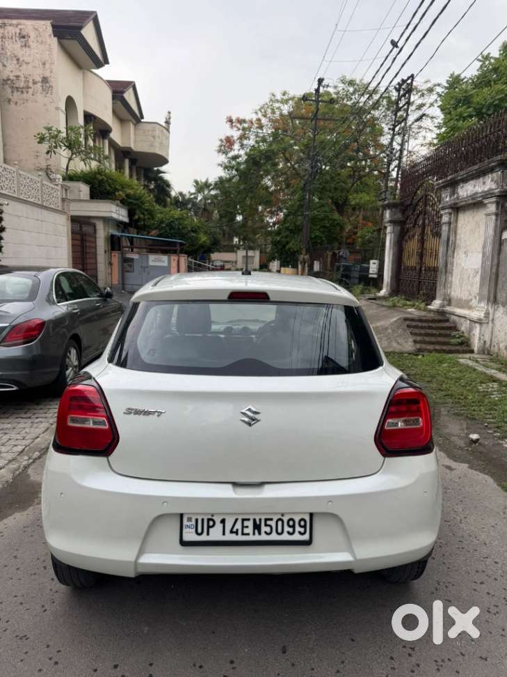 Maruti Suzuki Swift Vxi + Manual, 2020, Petrol