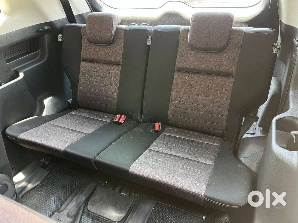 Toyota Innova Hycross 2.0 Vx Hybrid 7 Str, 2023, Petrol