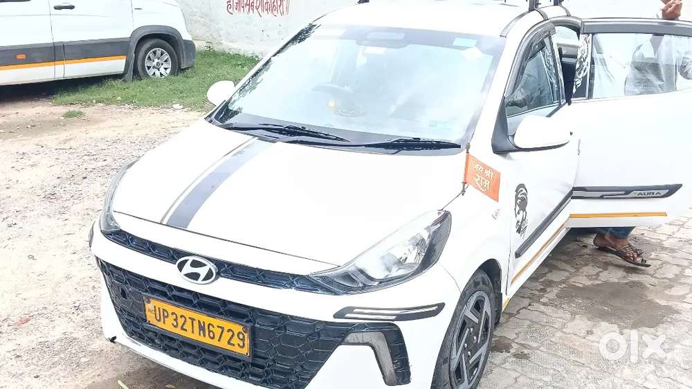 Hyundai Aura Petrol Amt 2023