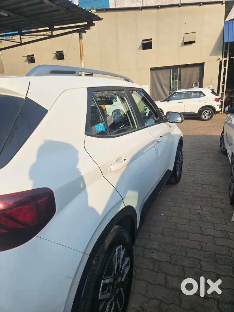 Hyundai Venue Diesel Manual 2021