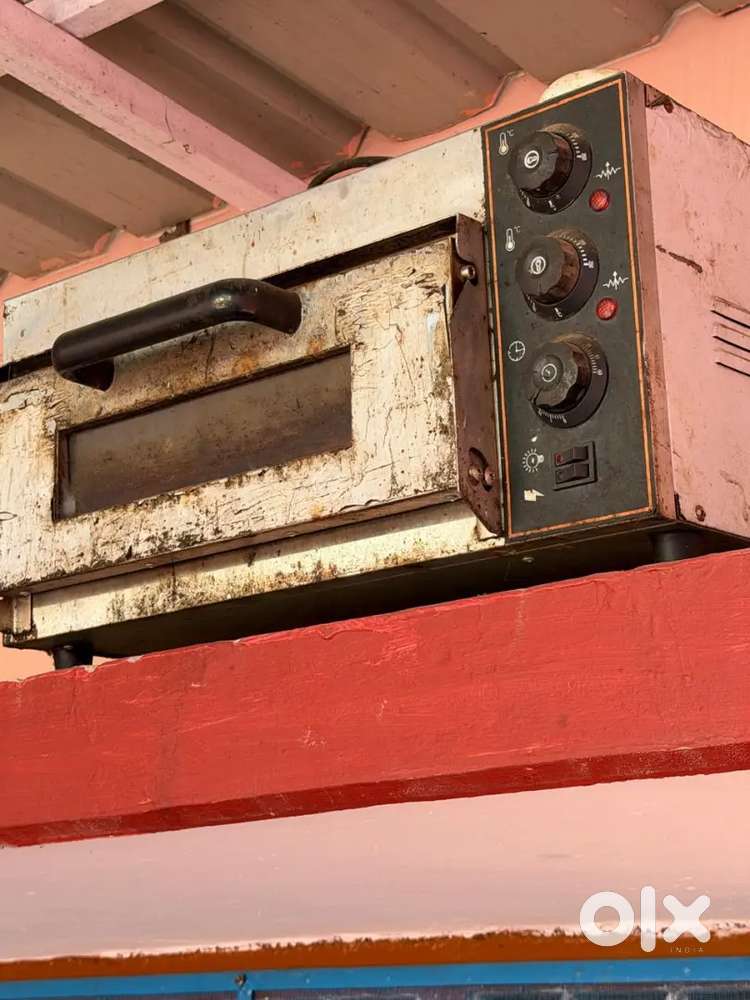 Pizza oven