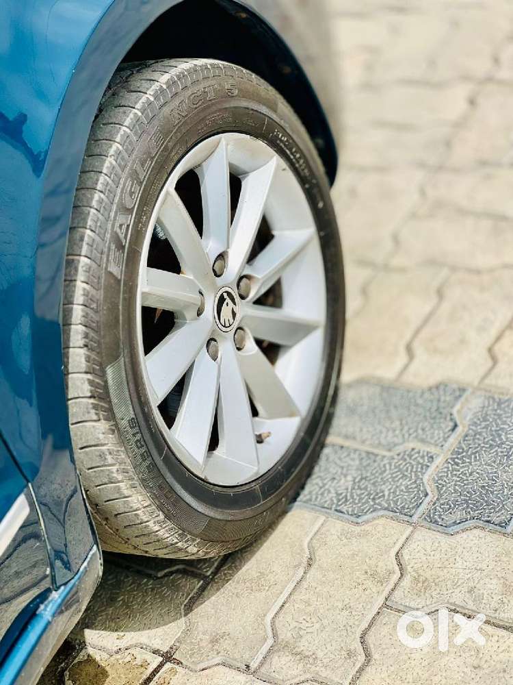 Skoda Superb, 2014, Petrol