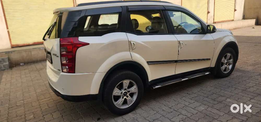 Mahindra Xuv500 2015 Diesel 133265 Km Driven Family Use Car