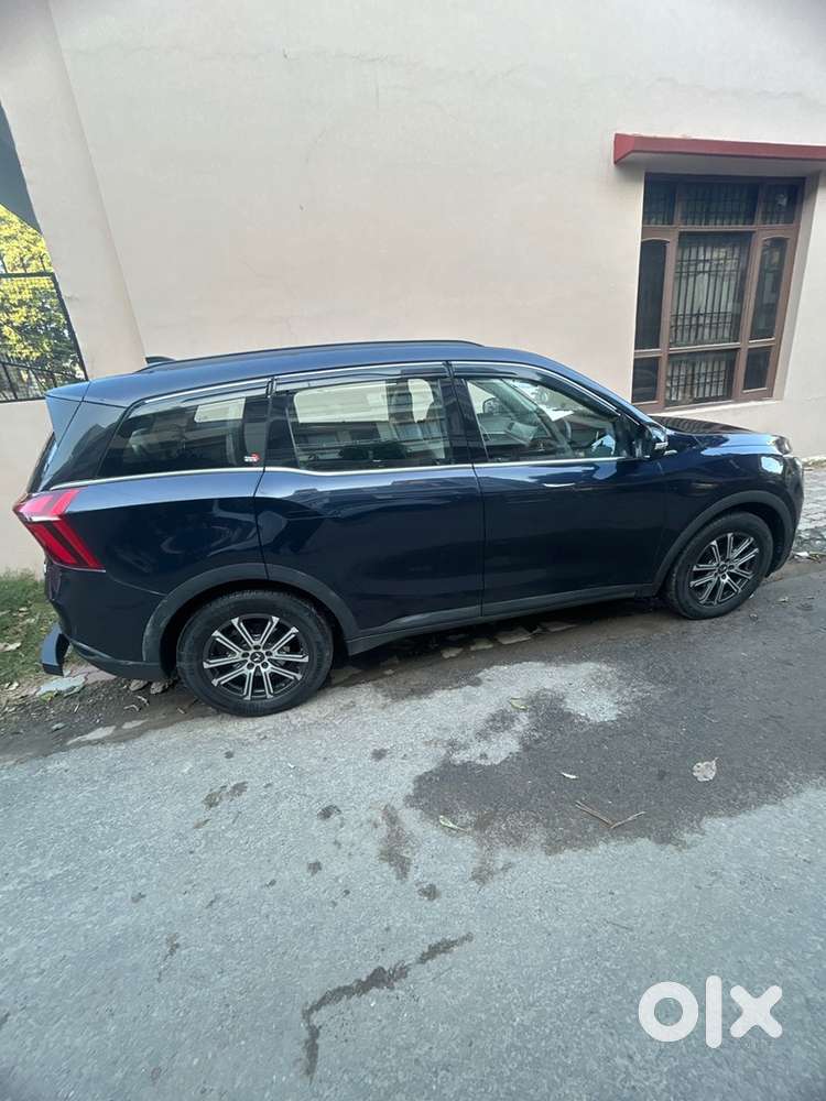 Mahindra Xuv700 2022 Petrol Well Maintained