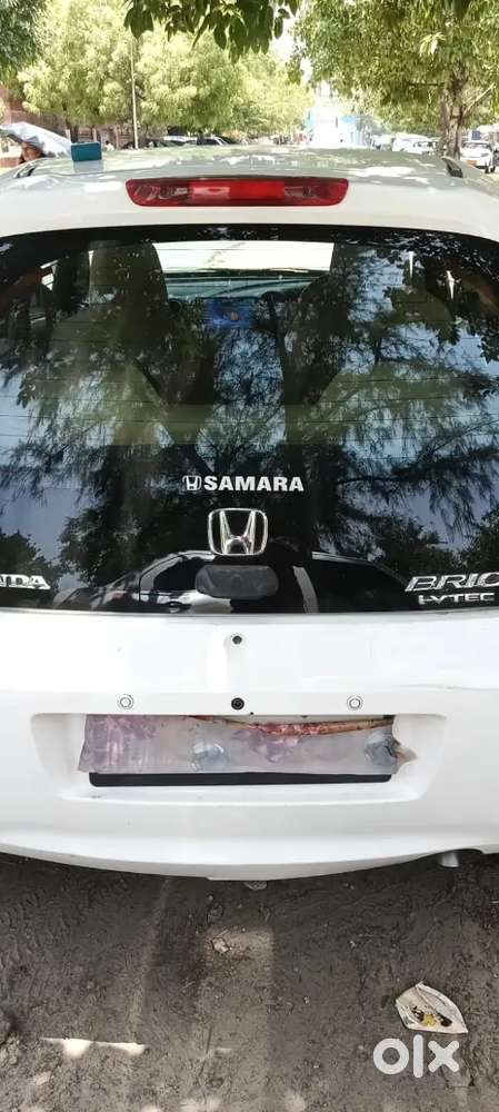 Honda Brio 2016