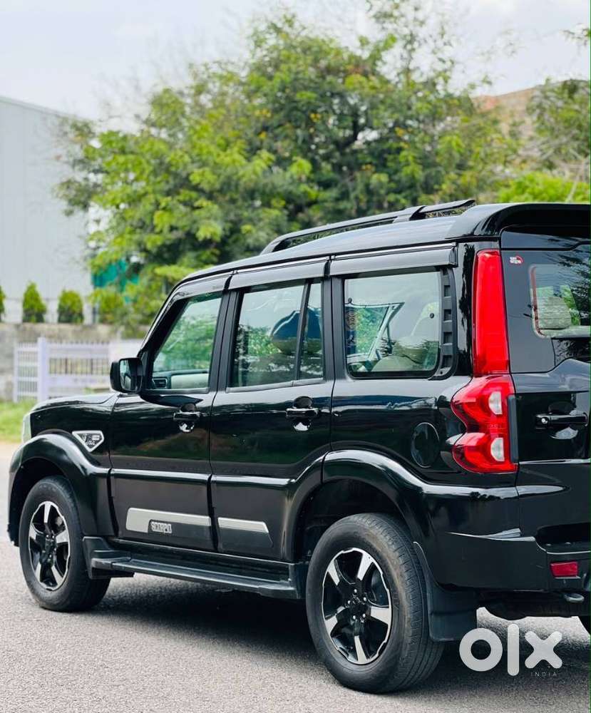 Mahindra Scorpio Classic 2.2 S 11 Mt 7 Cc, 2026, Diesel