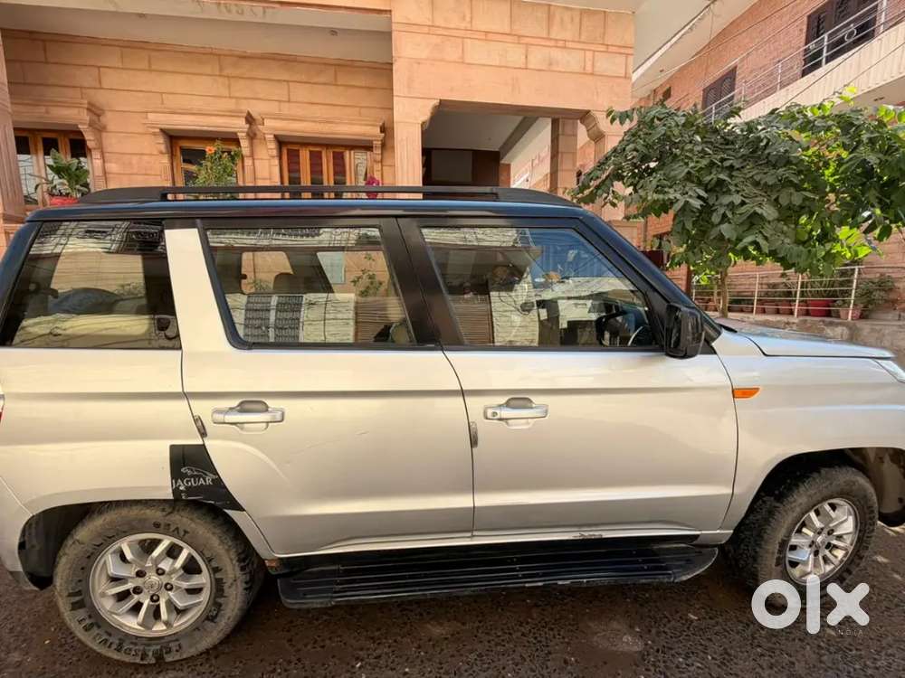 Mahindra Tuv 300 2018 Model