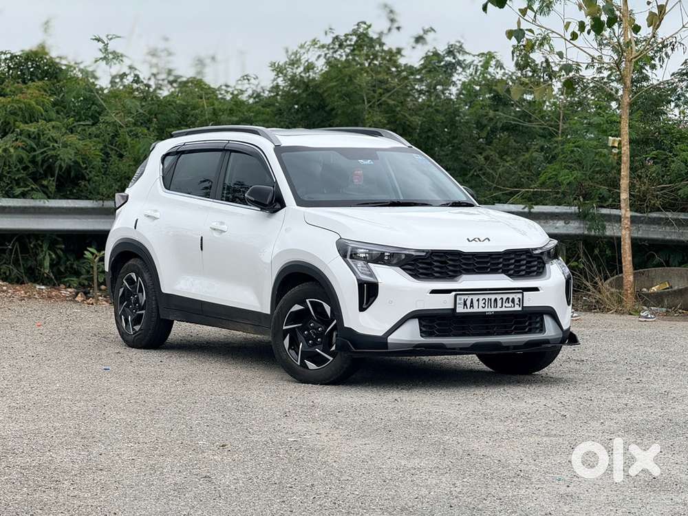 Kia Sonet 2025 Petrol Well Maintained