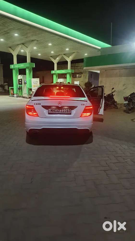 Mercedes-benz C-class C 200 2013 
,, Luxurious Sedan Well Condition,