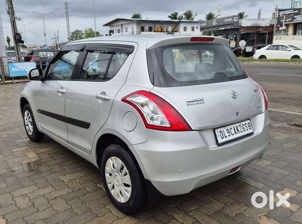 Maruti Suzuki Swift Vxi, 2014, Petrol