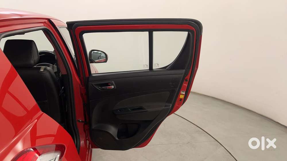 Maruti Suzuki Swift Vvt Vxi, 2017, Petrol