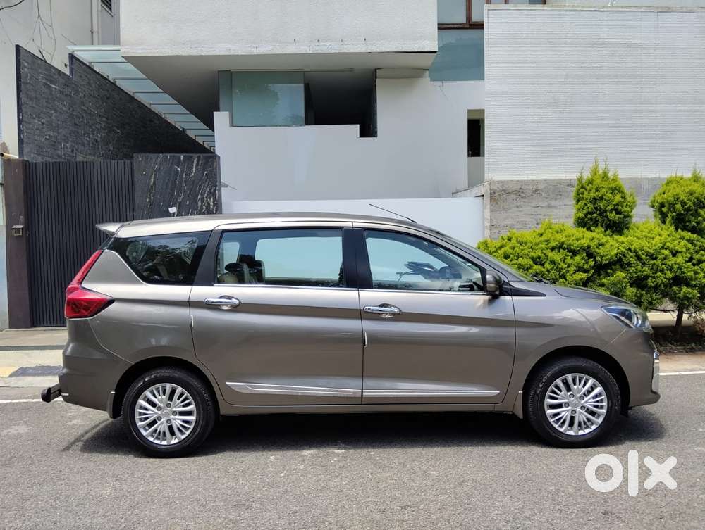 Maruti Suzuki Ertiga Vxi Shvs, 2022, Petrol