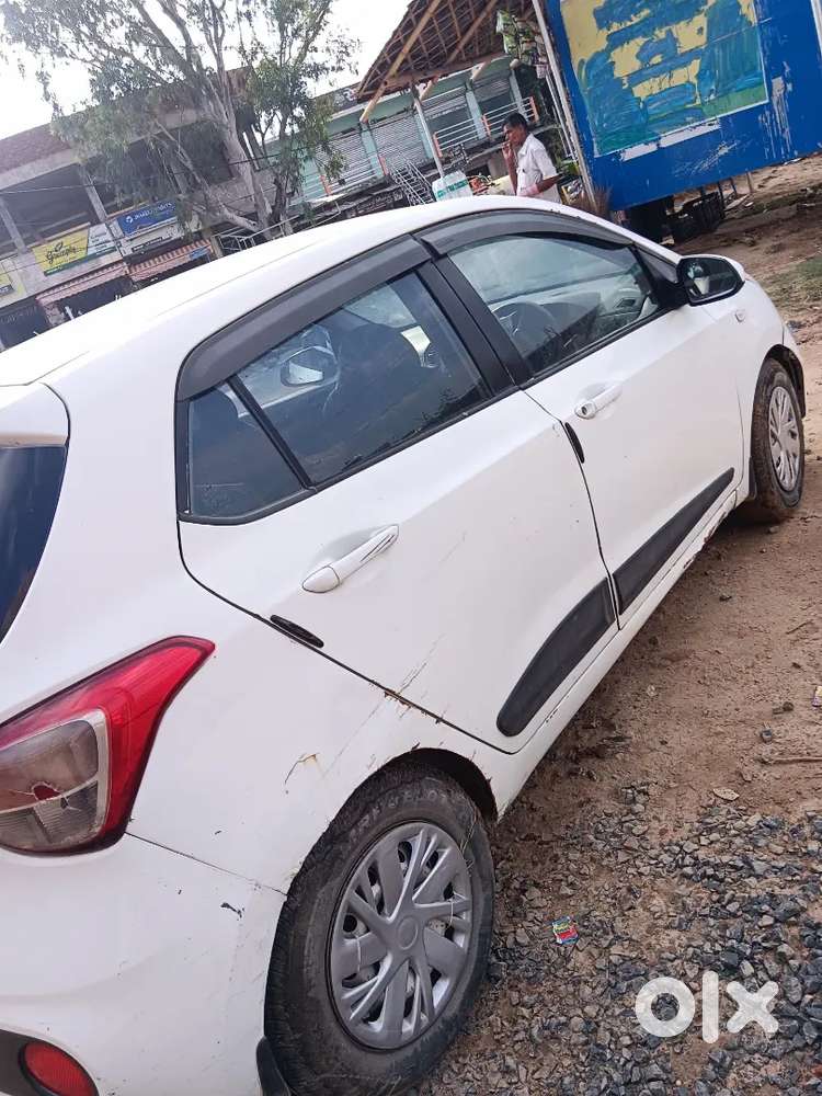 Hyundai I10 Sportz Diesel 2018 1st Owner