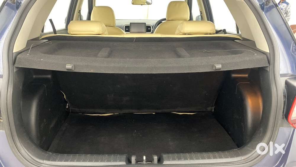 Hyundai Venue Sx Turbo, 2022, Petrol