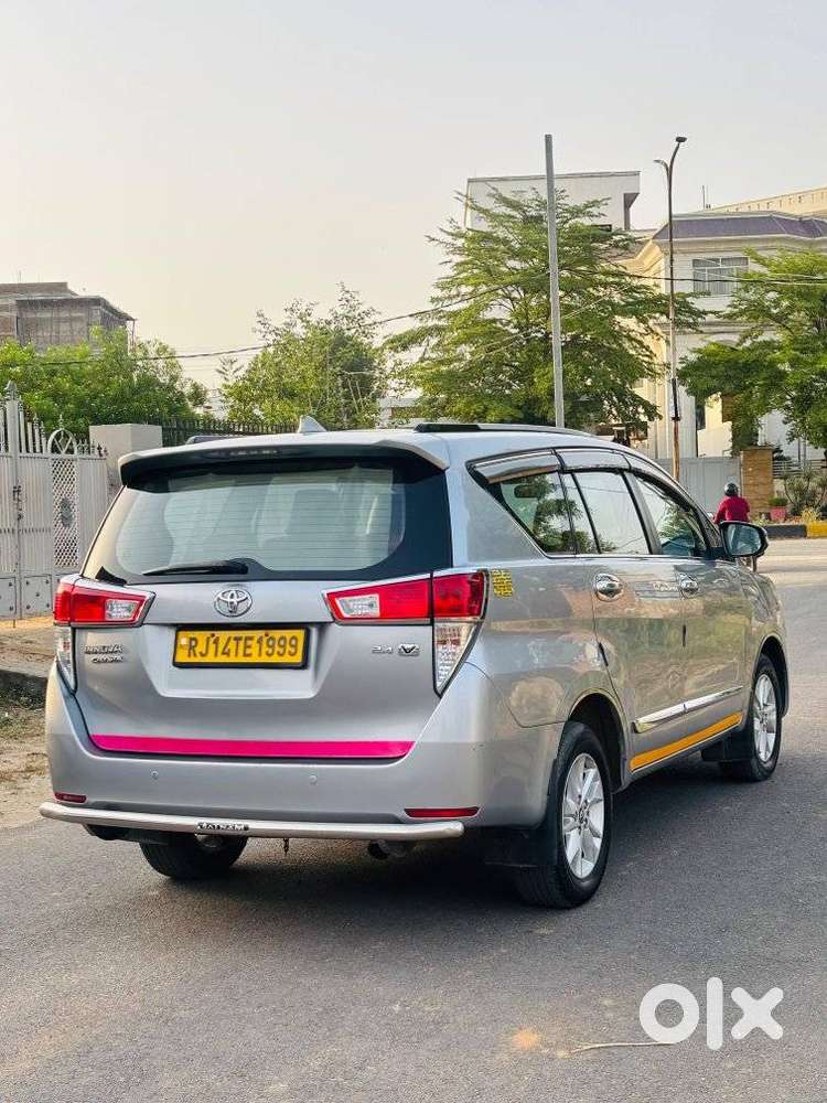 Toyota Innova 2.5 Vx 7 Str Bs-iii, 2017, Diesel